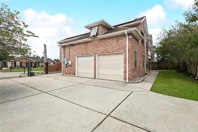 $425,000 | 2565 Kismet Street, Marrero, LA 70072