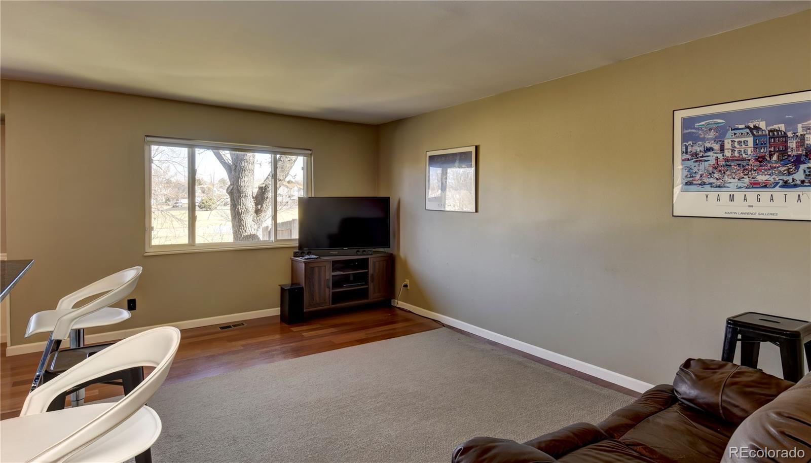 2490 South Rifle Street Aurora, CO 80013 - Photo 3 of 26