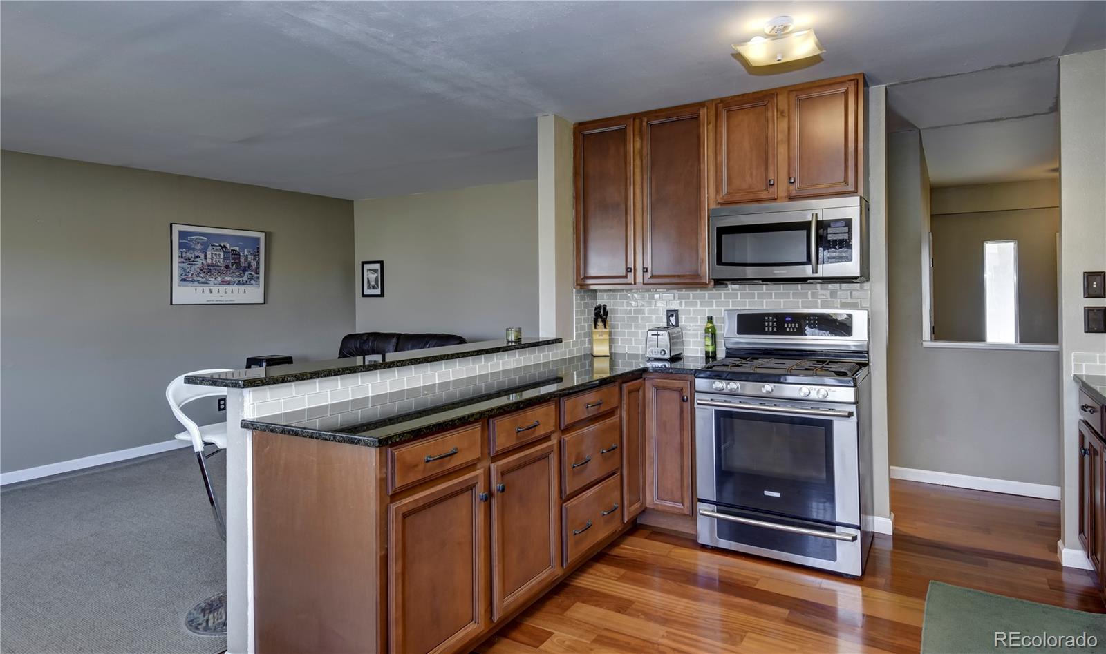 2490 South Rifle Street Aurora, CO 80013 - Photo 8 of 26