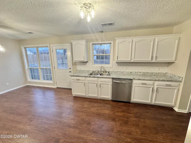 $249,000 | 870 Sir Lionel Street, Dyersburg, TN 38024