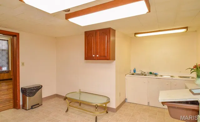 $10,000 | 202 Spring Street, Evansville, IL 62242