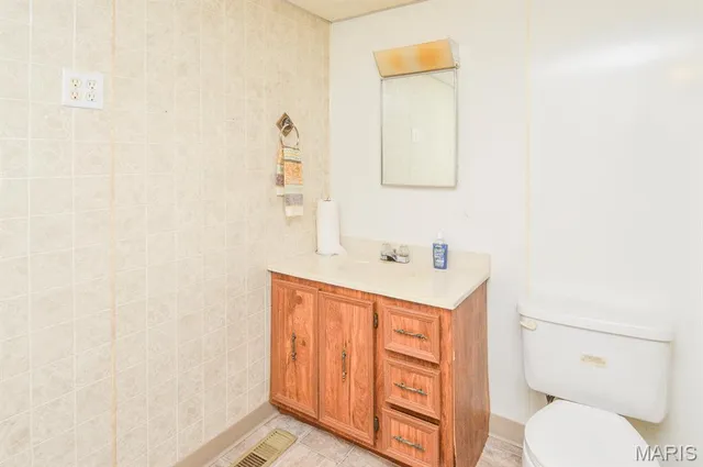 $10,000 | 202 Spring Street, Evansville, IL 62242