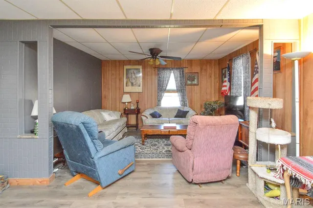 $10,000 | 202 Spring Street, Evansville, IL 62242