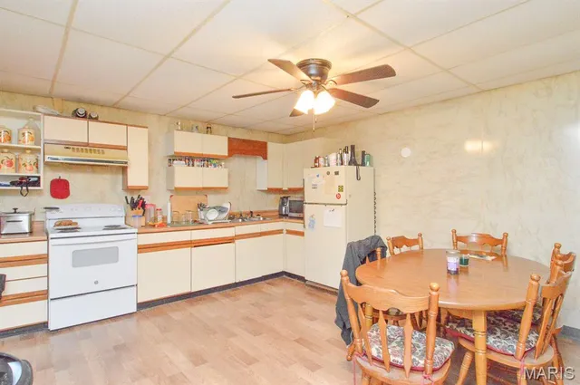 $10,000 | 202 Spring Street, Evansville, IL 62242