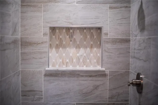 $429,000 | 1 Topridge Drive, Cartersville, GA 30120