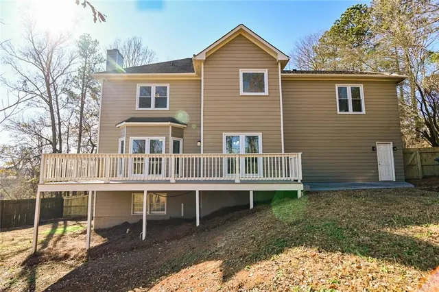 $429,000 | 1 Topridge Drive, Cartersville, GA 30120