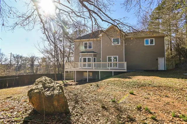 $429,000 | 1 Topridge Drive, Cartersville, GA 30120