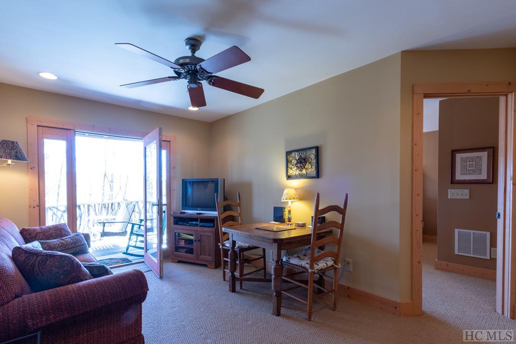 207 A Rendezvous Ridge, Unit A Cashiers, NC 28717 - Photo 20 of 24 Gallery Image 20