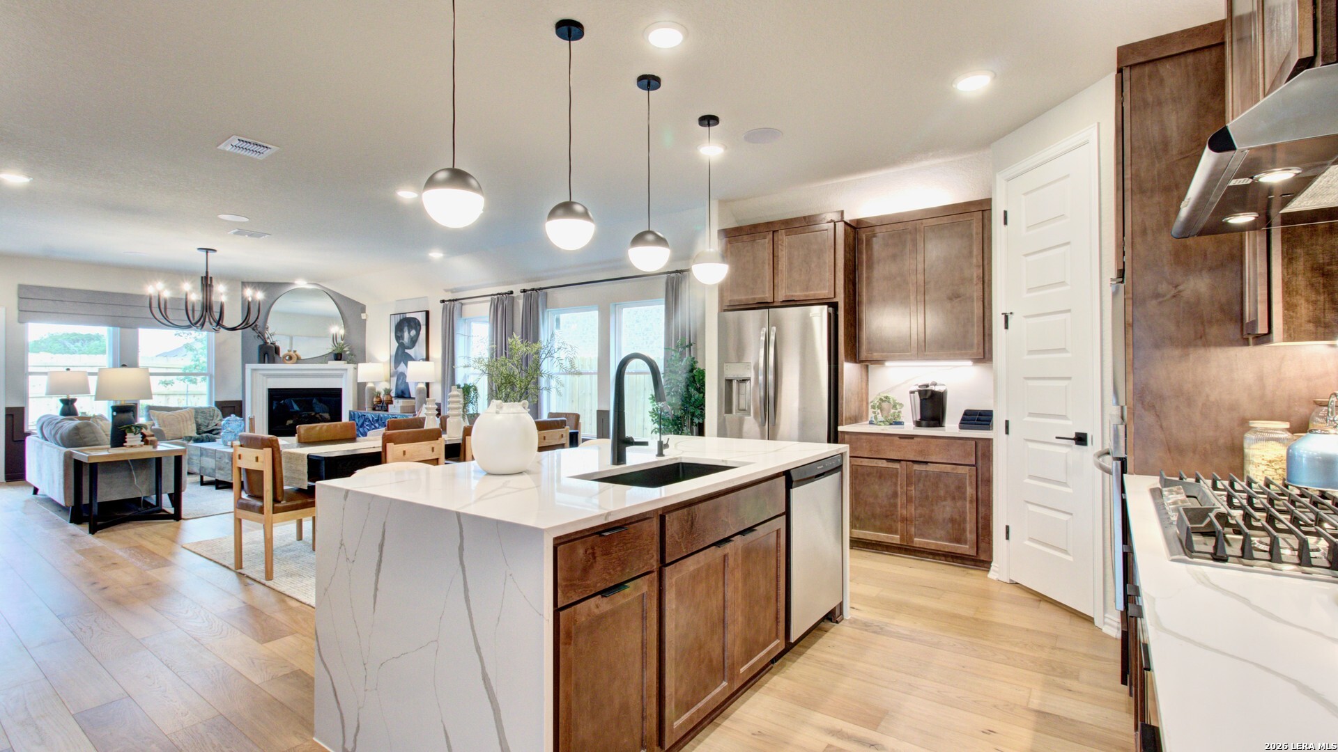 2109 Rivulet Street Seguin, TX 78155 - Photo 3 of 14 Gallery Image 3