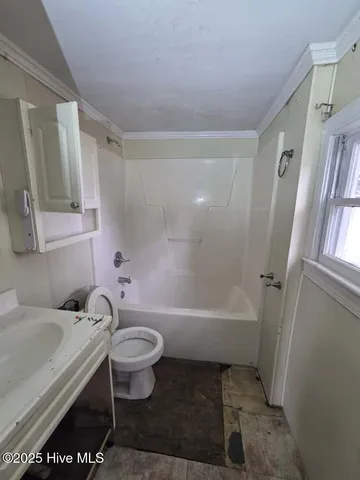 $110,000 | 208 South Ethel Street, Selma, NC 27576