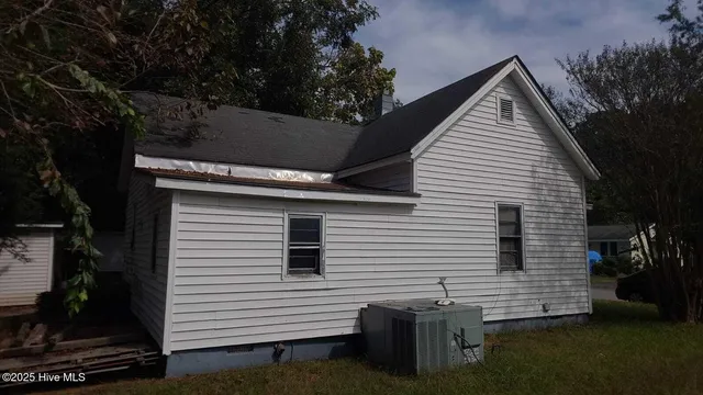 $110,000 | 208 South Ethel Street, Selma, NC 27576