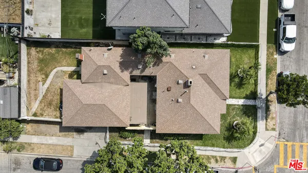 $749,999 | 1300 South California Avenue, Compton, CA 90221