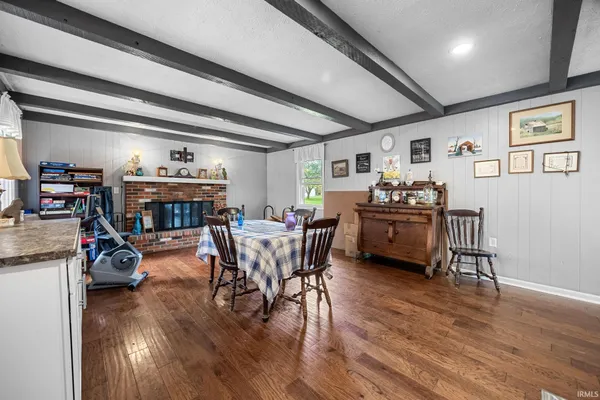 $275,900 | 190 East Sycamore Lane, Frankfort, IN 46041