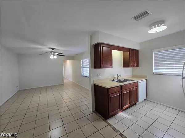 $1,050 | 4803 Triton Court East, Unit 2, Cape Coral, FL 33904