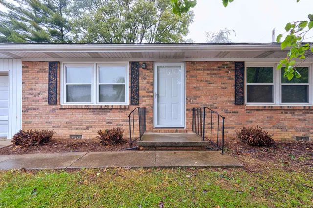 $155,000 | 1304 East Monroe Street, Boonville, IN 47601