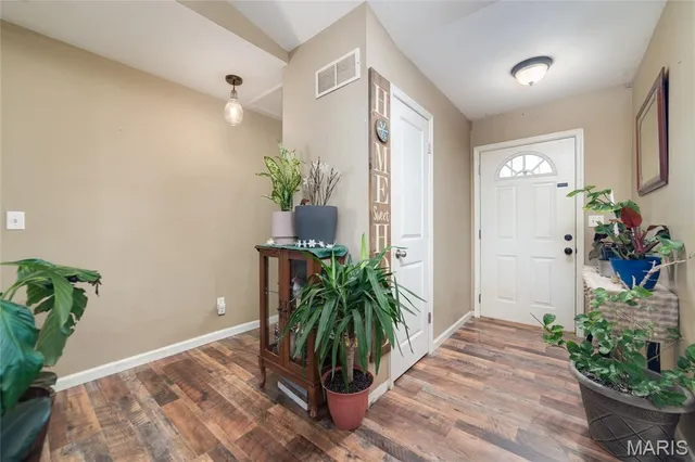 $210,000 | 54 Silver Spur Drive, Winfield, MO 63389