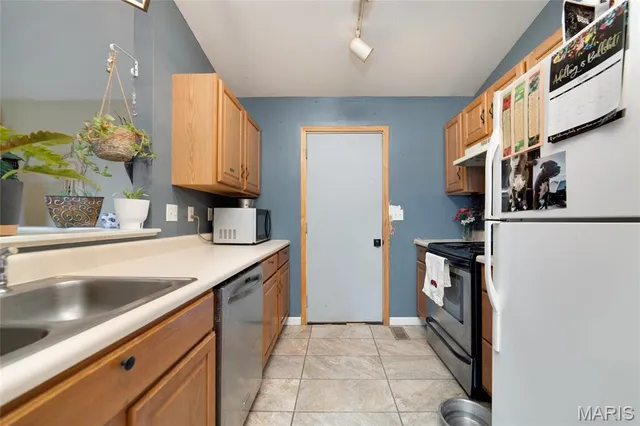 $210,000 | 54 Silver Spur Drive, Winfield, MO 63389