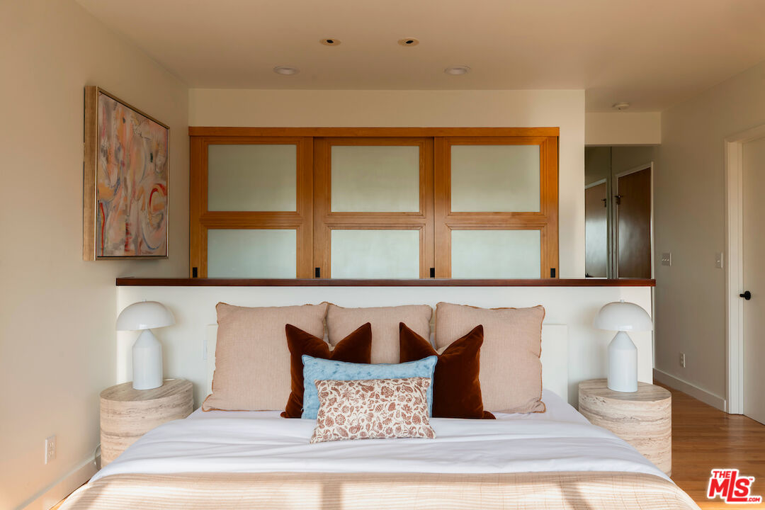 13201 Cheltenham Drive Sherman Oaks, CA 91423 - Photo 39 of 75