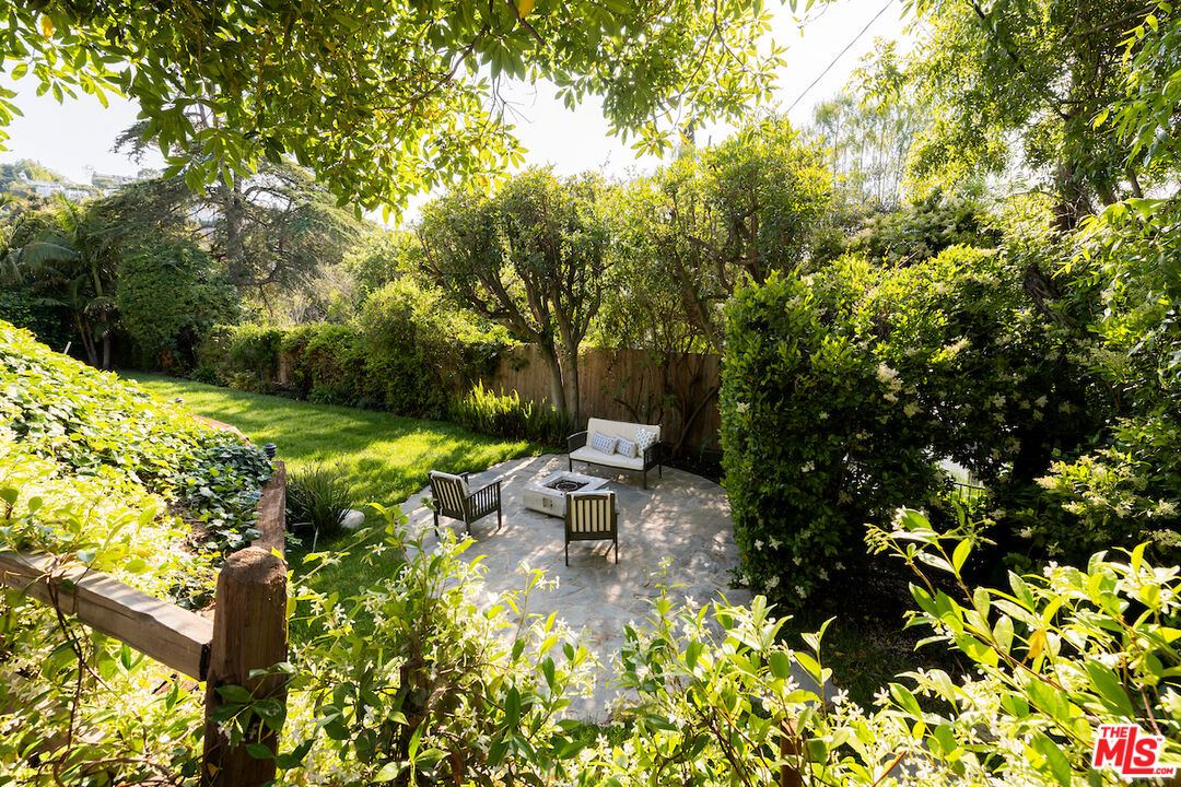 13201 Cheltenham Drive Sherman Oaks, CA 91423 - Photo 61 of 75