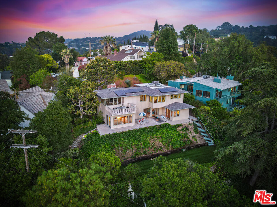 13201 Cheltenham Drive Sherman Oaks, CA 91423 - Photo 72 of 75