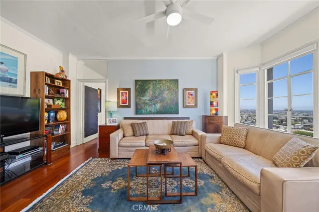 $938,800 | 800 East Ocean Boulevard, Unit 1505, Long Beach, CA 90802