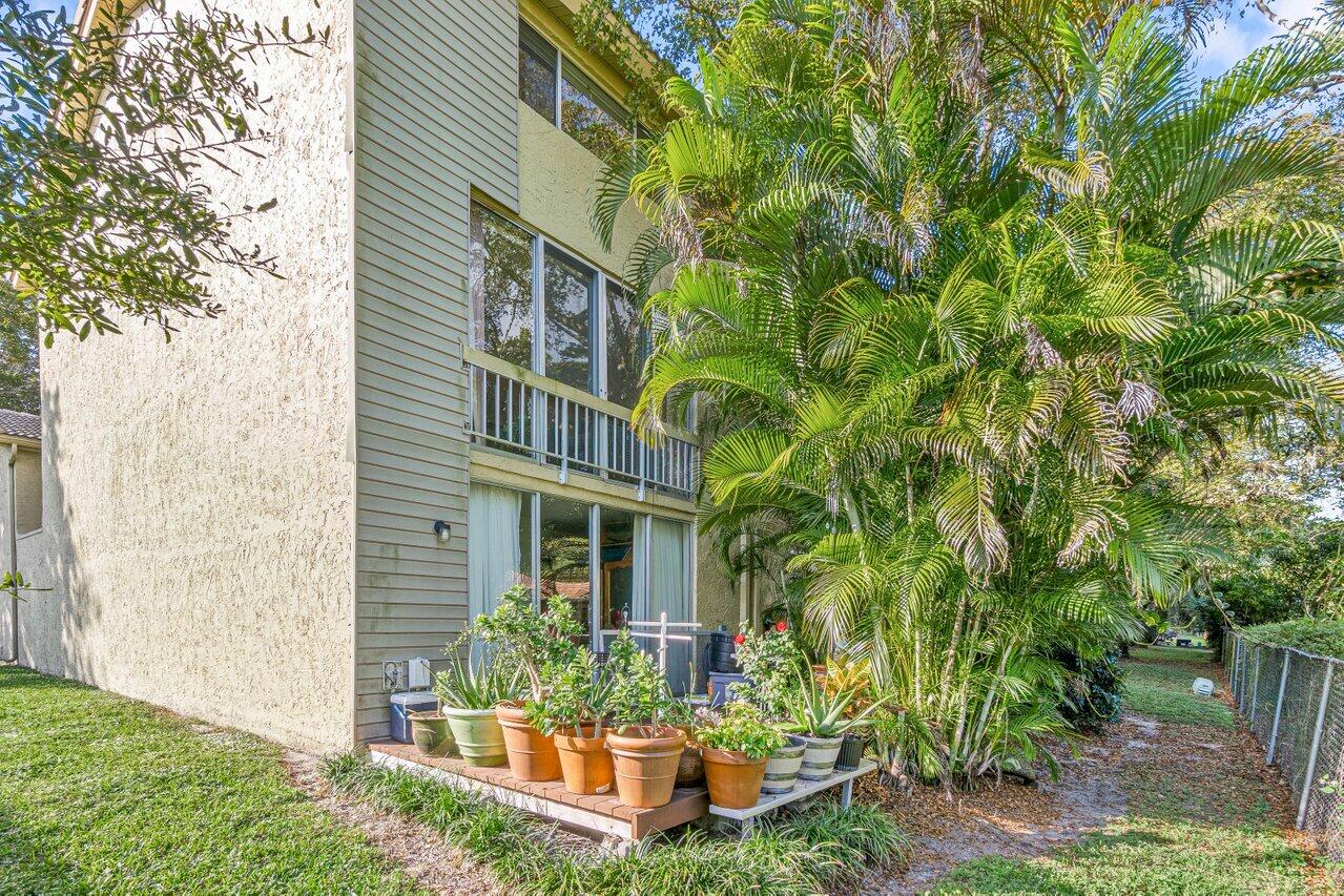 8401 West Sample Road, Unit 2 Coral Springs, FL 33065 - Photo 26 of 27 027-8401WestSampleRoad-CoralSprings-FL-3