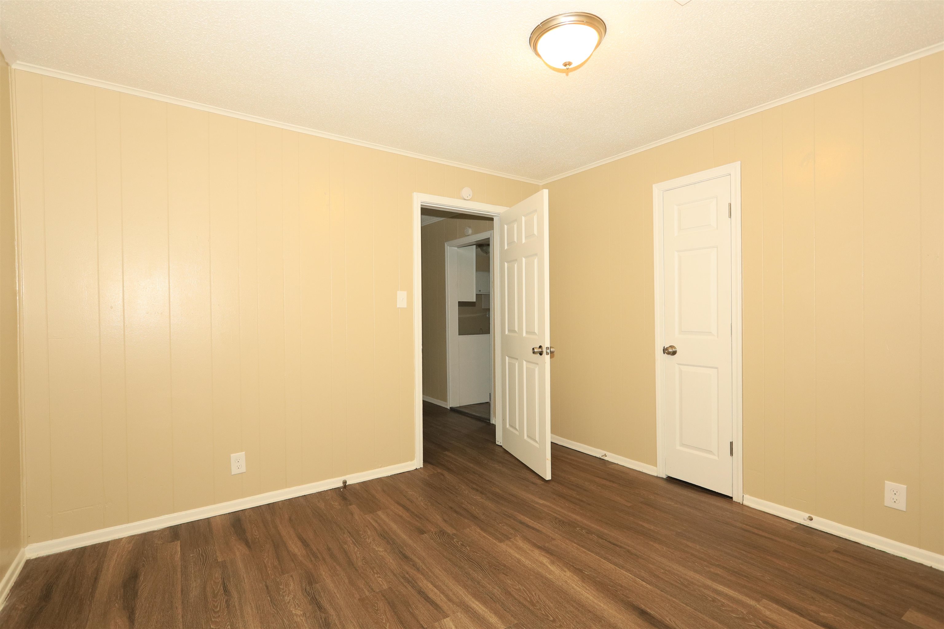 158 Pickett Road Memphis, TN 38109 - Photo 4 of 9 Gallery Image 4