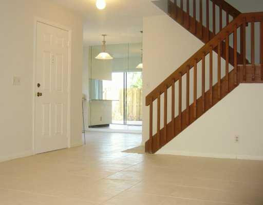 7531 Courtyard Run East, Unit 7531 Boca Raton, FL 33433 - Photo 2 of 7 Den/Family/Great Room
