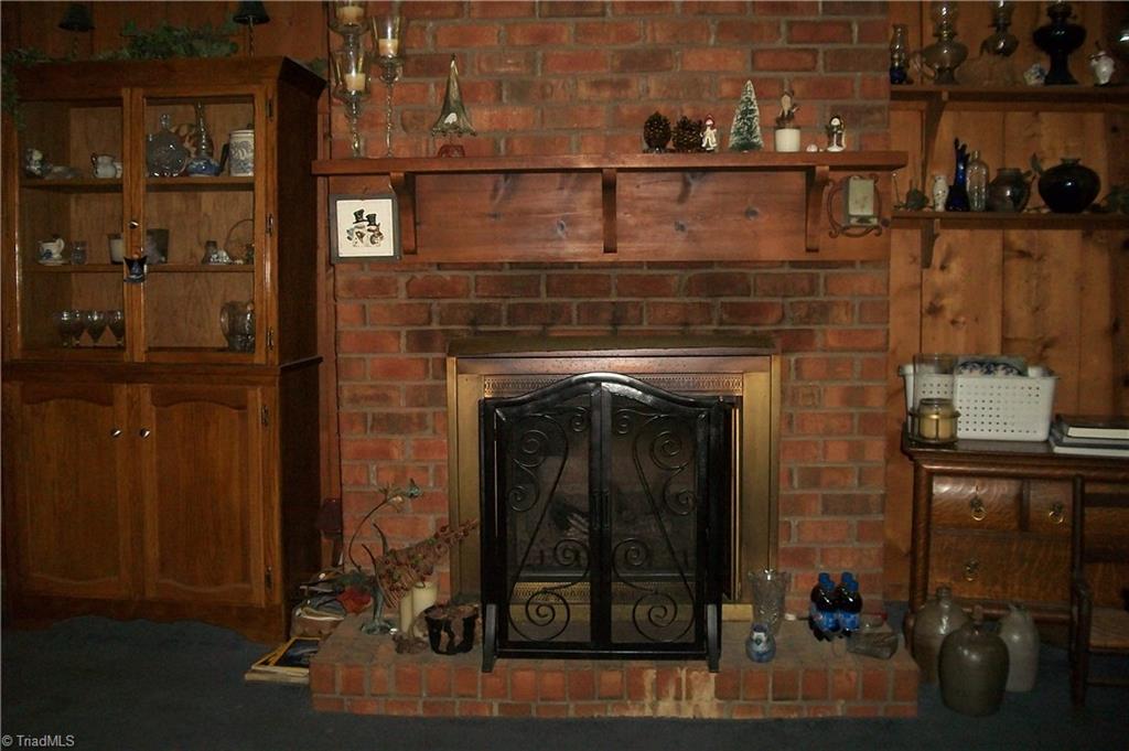 765 North Clodfelter Road High Point, NC 27265 - Photo 9 of 30 Gallery Image 9