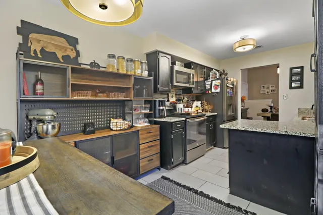 $229,900 | 4129 81st Place, Unit 18D, Kenosha, WI 53142