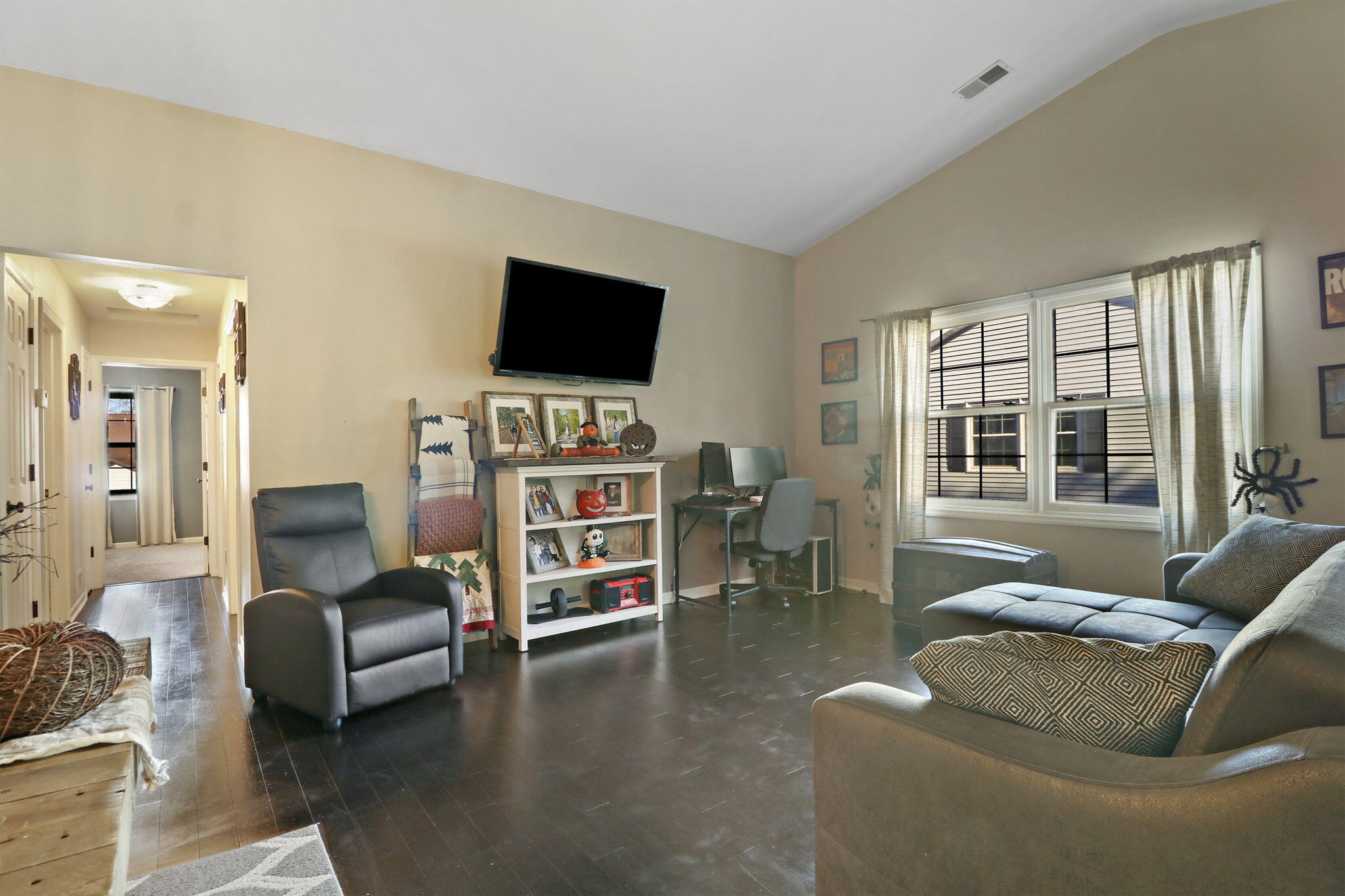 4129 81st Place, Unit 18D Kenosha, WI 53142 - Photo 4 of 26 4-web-or-mls-4129 811st Pl 18d Kenosha,