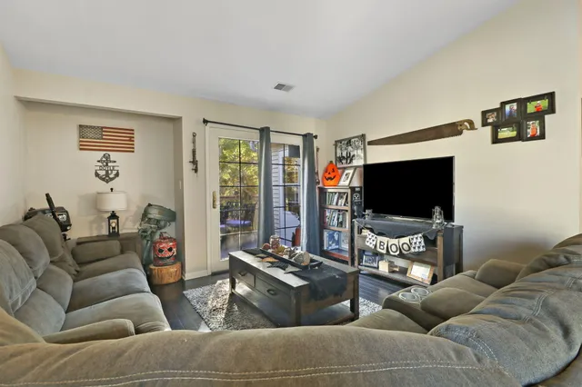 $229,900 | 4129 81st Place, Unit 18D, Kenosha, WI 53142