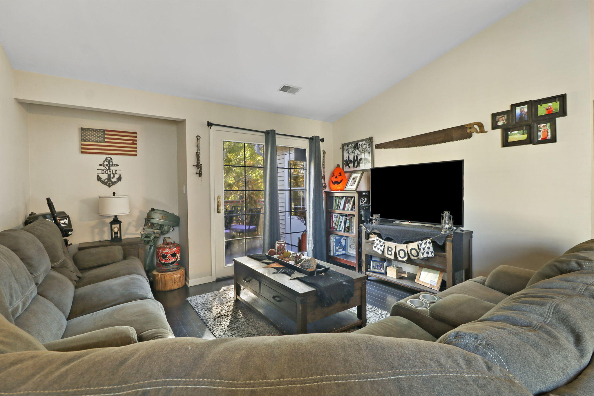 4129 81st Place, Unit 18D Kenosha, WI 53142 - Photo 6 of 26 6-web-or-mls-4129 811st Pl 18d Kenosha,