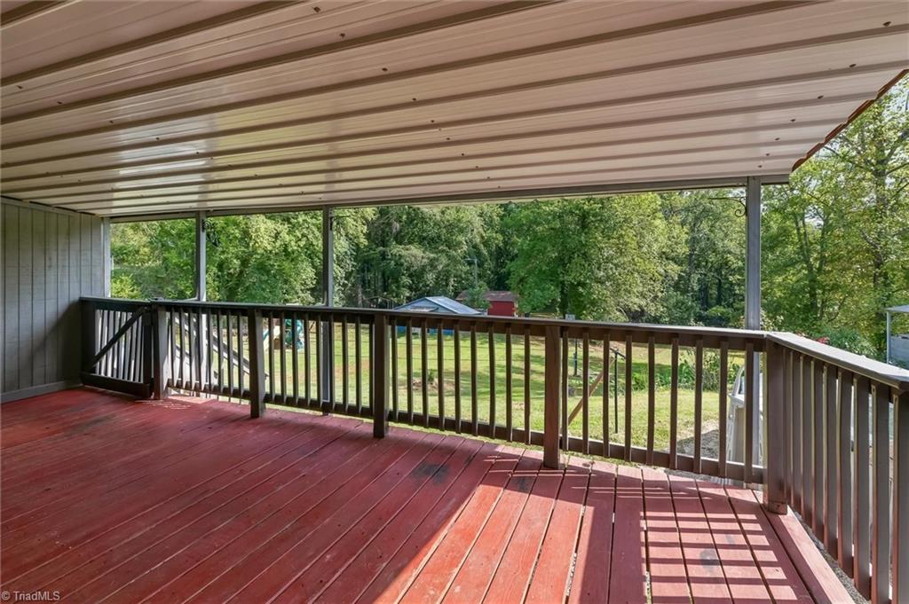 1098 Red Brush Road Mount Airy, NC 27030 - Photo 20 of 22 Gallery Image 20