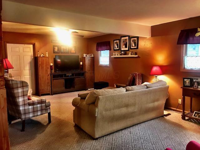 123 Sells Road Lancaster, OH 43130 - Photo 3 of 12 Gallery Image 3