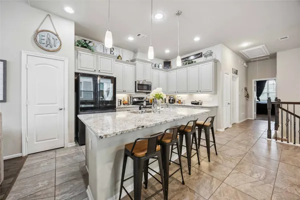 $2,500 | 12419 Alora Bluff Trail, Humble, TX 77346