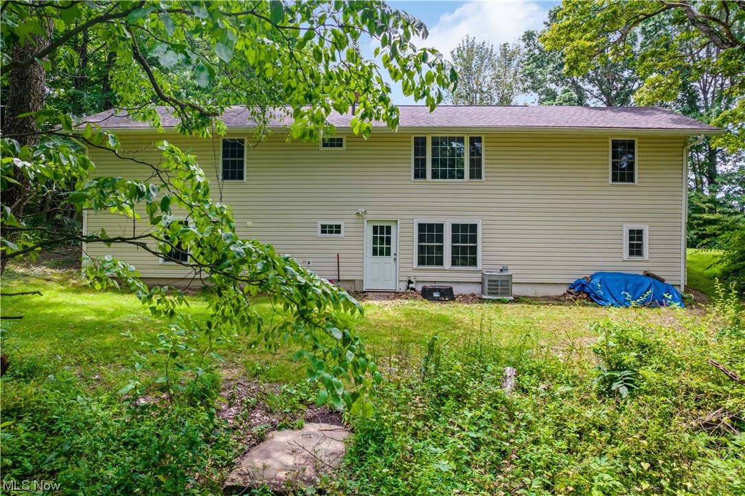 5617 Grove Road Clinton, OH 44216 - Photo 23 of 32