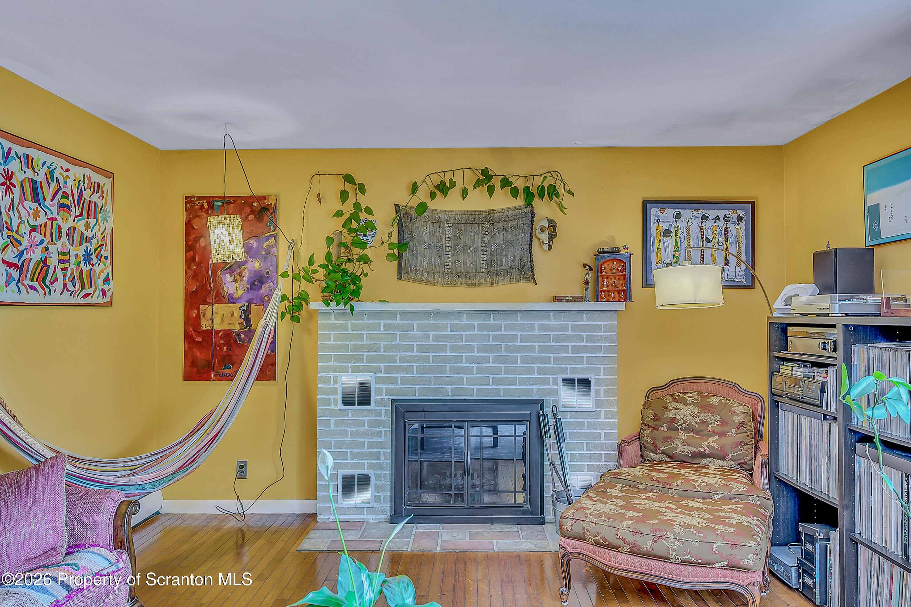 208 Ridge Street Clarks Summit, PA 18411 - Photo 5 of 39 Ridge-22