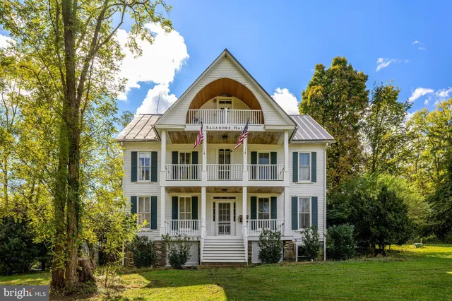 $1,200,000 | 39 New Cut Road, Round Hill, VA 20141