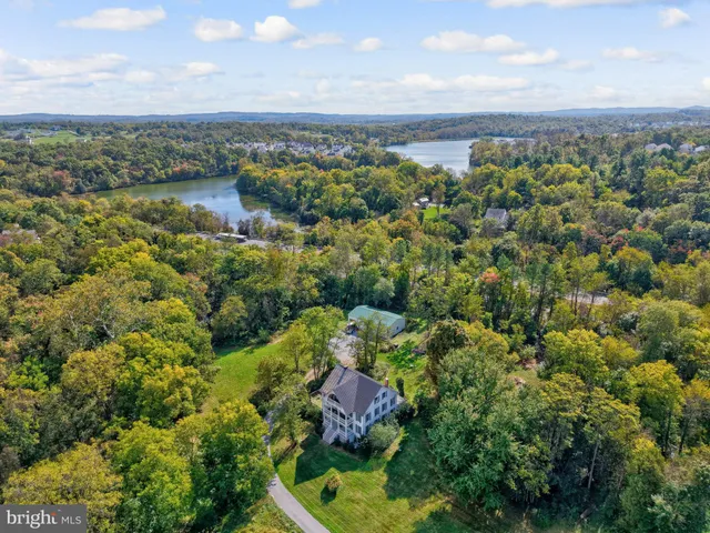 $1,200,000 | 39 New Cut Road, Round Hill, VA 20141