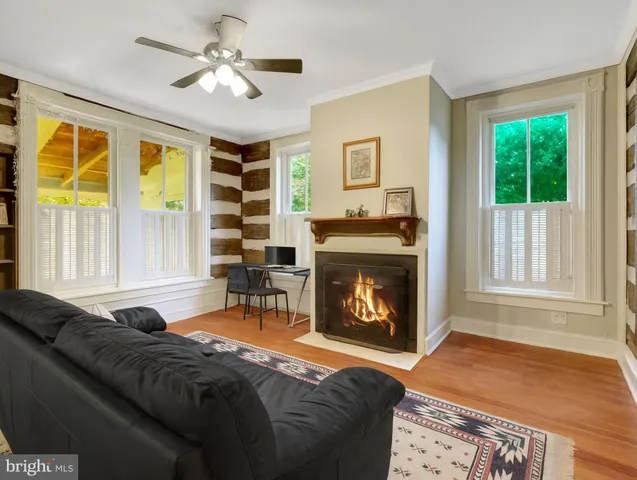 $1,200,000 | 39 New Cut Road, Round Hill, VA 20141