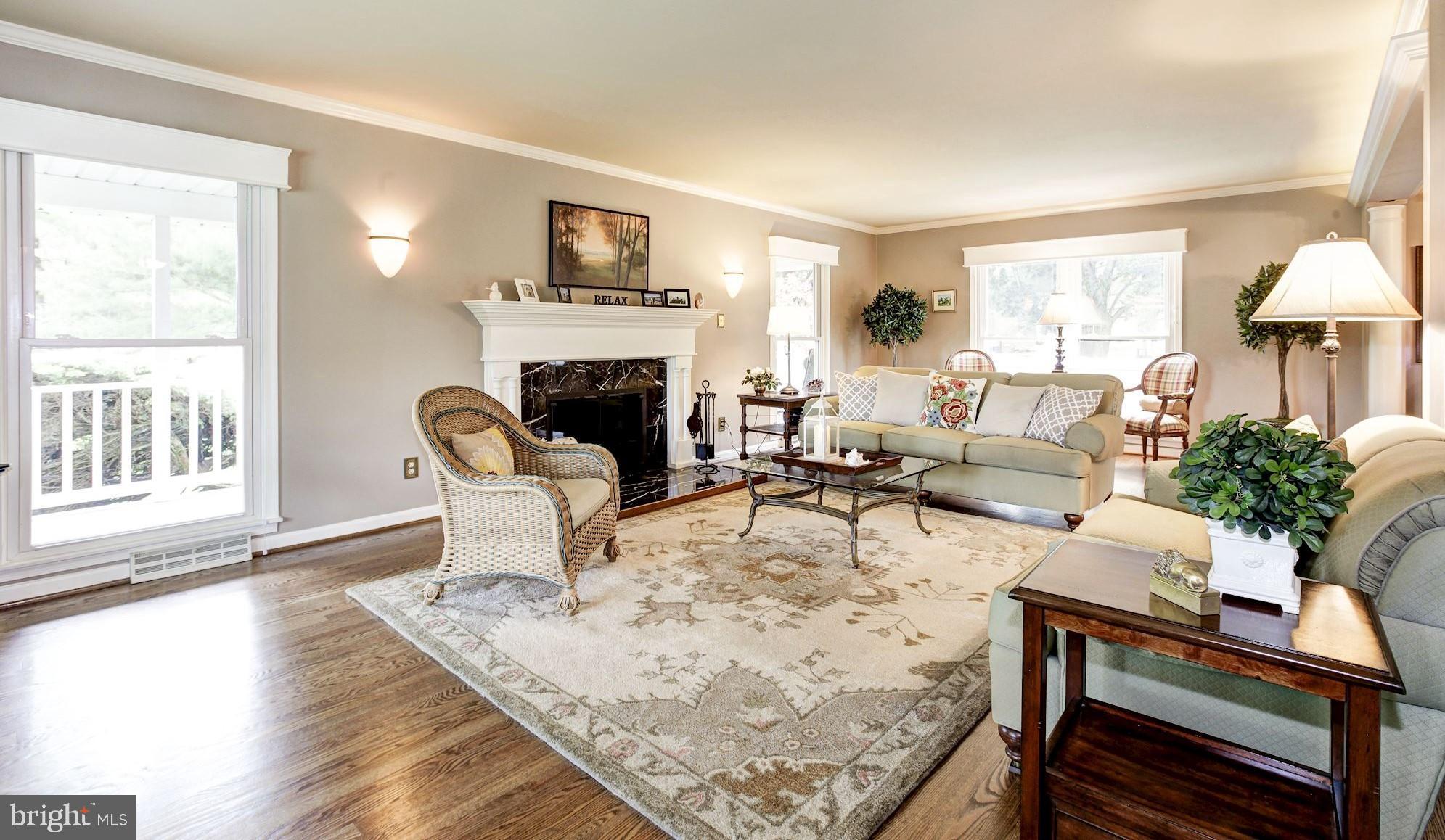 1607 Rolling Road Bel Air, MD 21014 - Photo 5 of 49 Living Room
