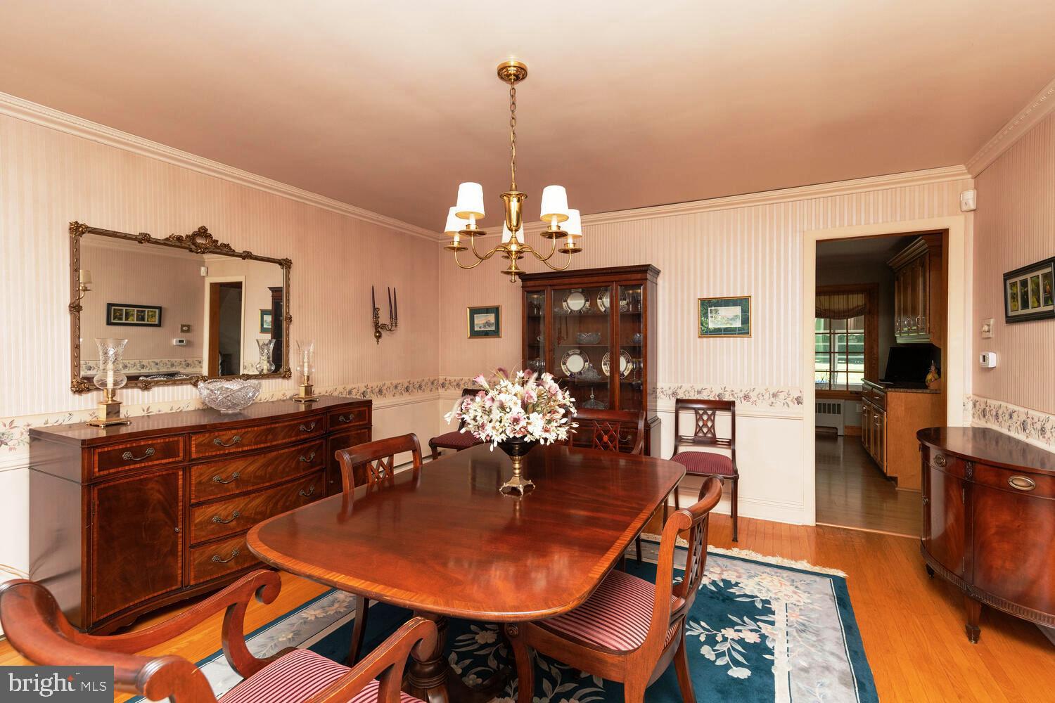 1083 Frederick Road Jenkintown, PA 19046 - Photo 8 of 39 Dining Room