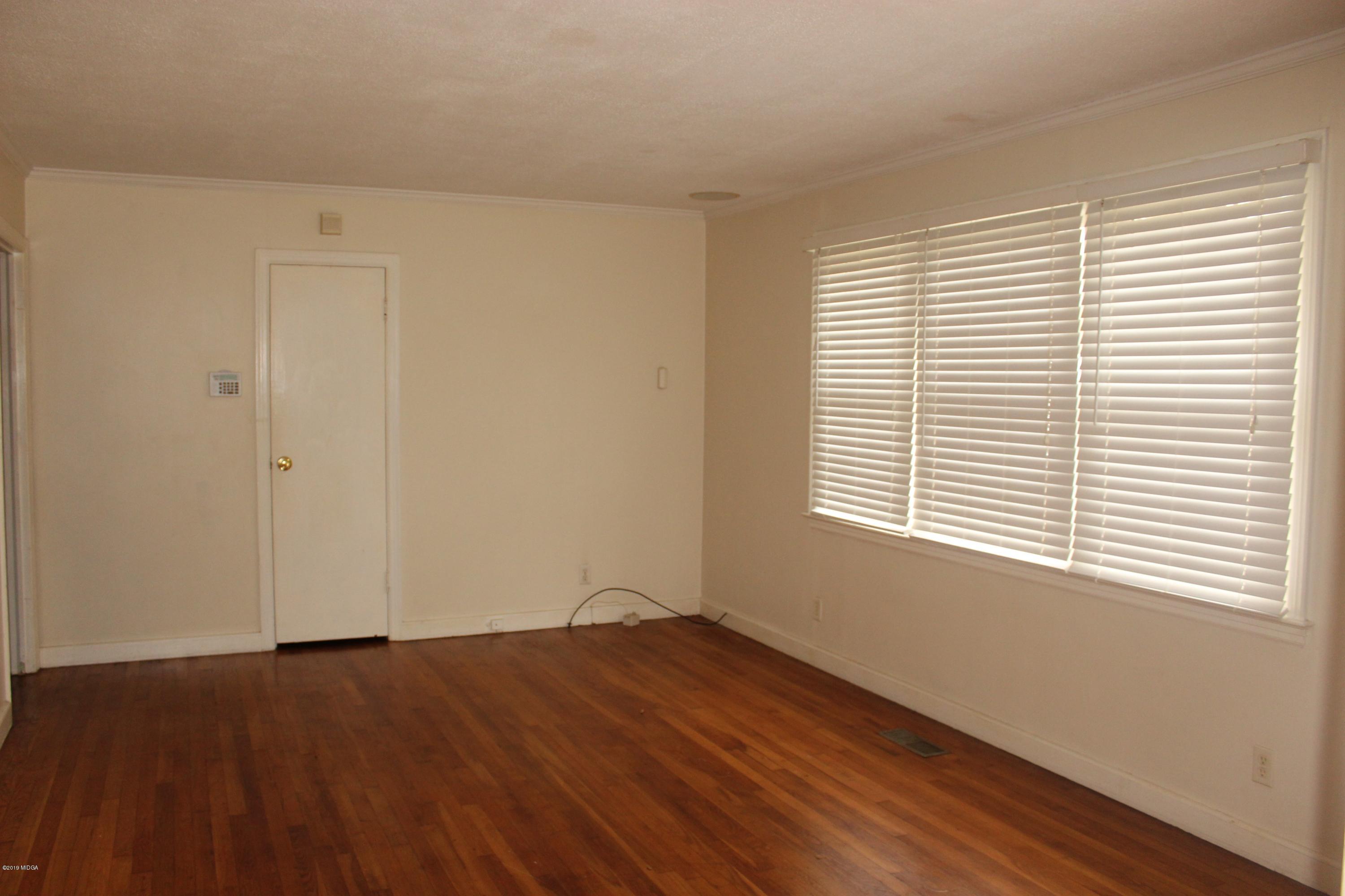 149 West Ridge Circle Macon, GA 31210 - Photo 2 of 5 IMG_1008 (2)