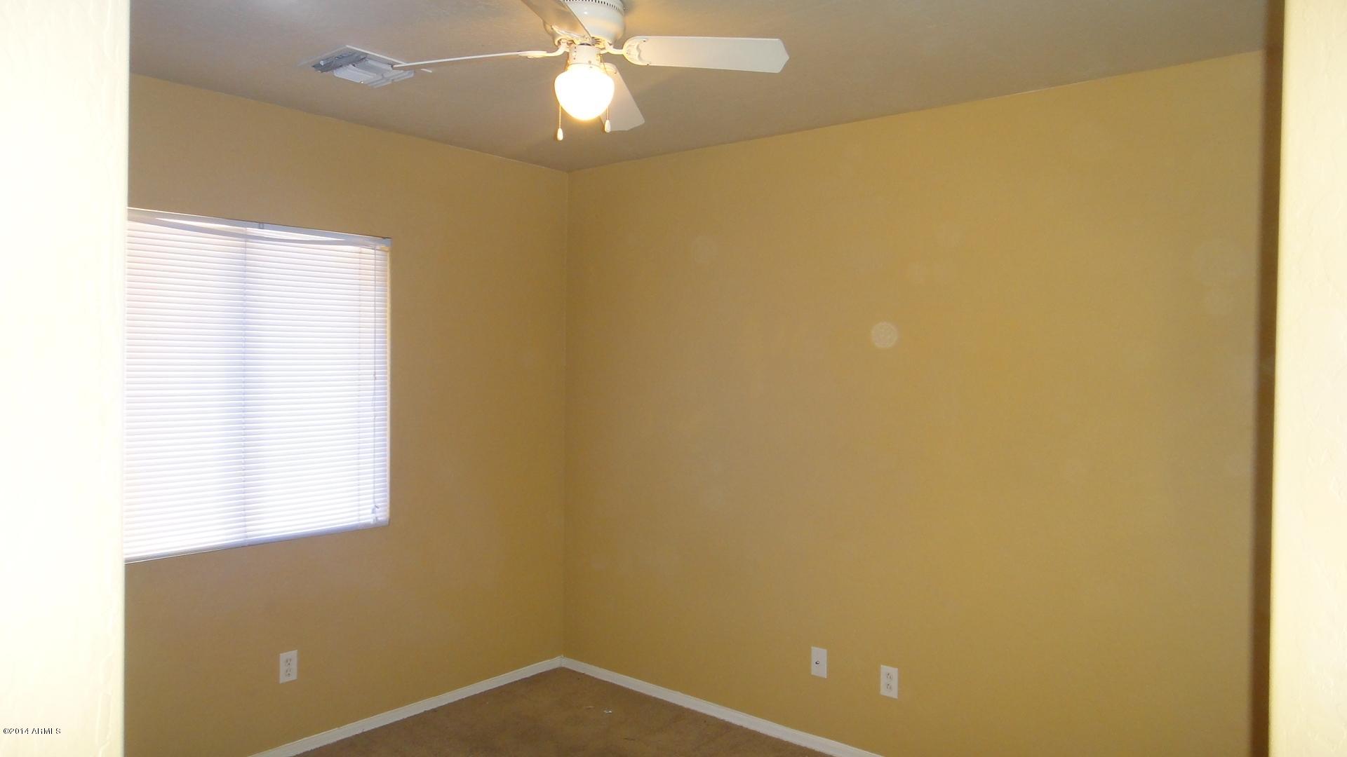 6405 West Riva Road Phoenix, AZ 85043 - Photo 14 of 19 DSC04168