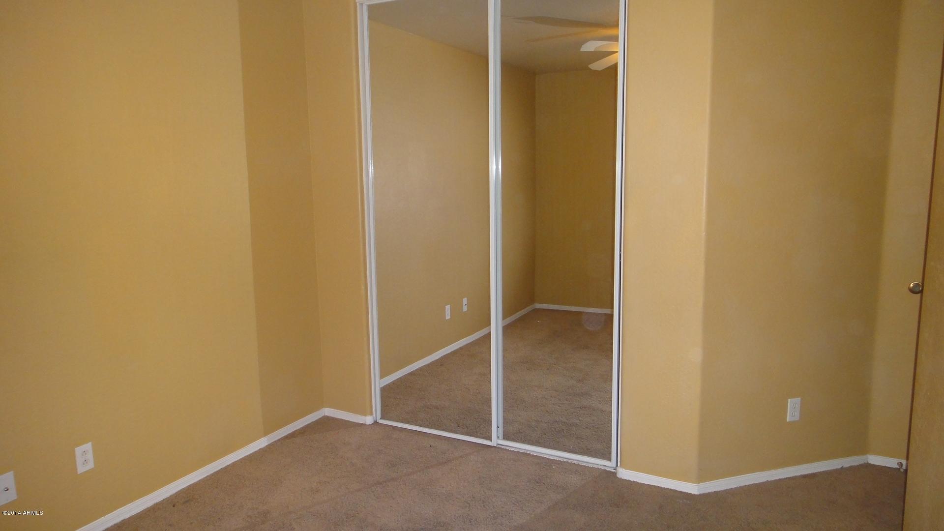 6405 West Riva Road Phoenix, AZ 85043 - Photo 15 of 19 DSC04169