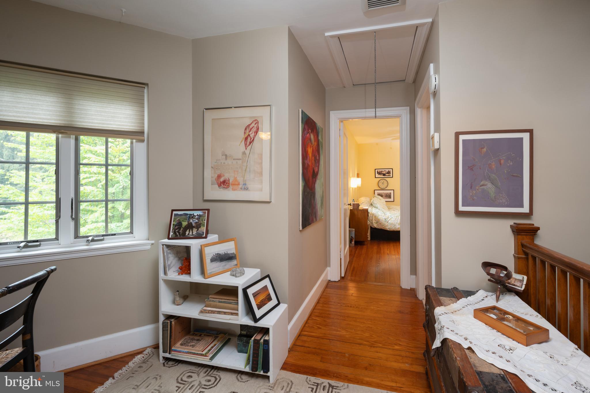 409 East Waverly Road Wyncote, PA 19095 - Photo 20 of 36 a room with furniture and a window