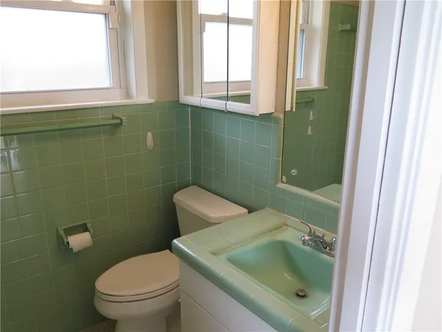 $2,300 | 3612 Neyrey Drive, Metairie, LA 70002