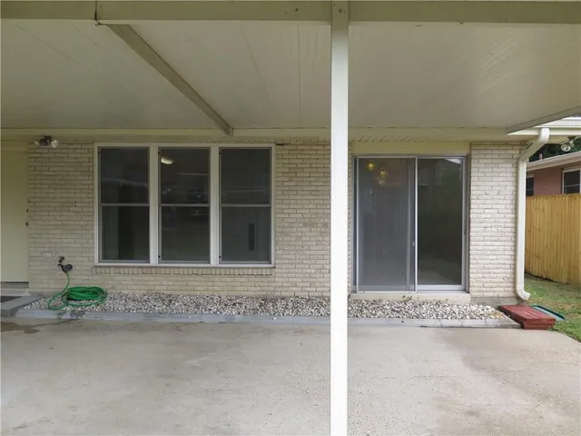 $2,300 | 3612 Neyrey Drive, Metairie, LA 70002