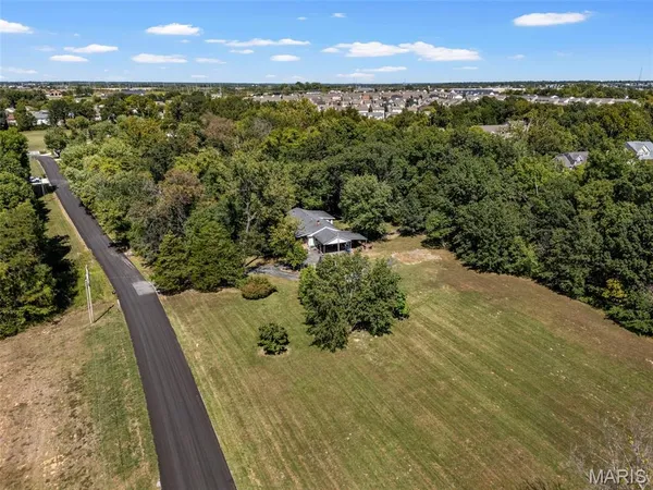 $299,000 | 2357 Circle Drive, O'Fallon, MO 63368